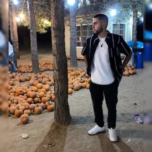 Meet your Posher, Luis